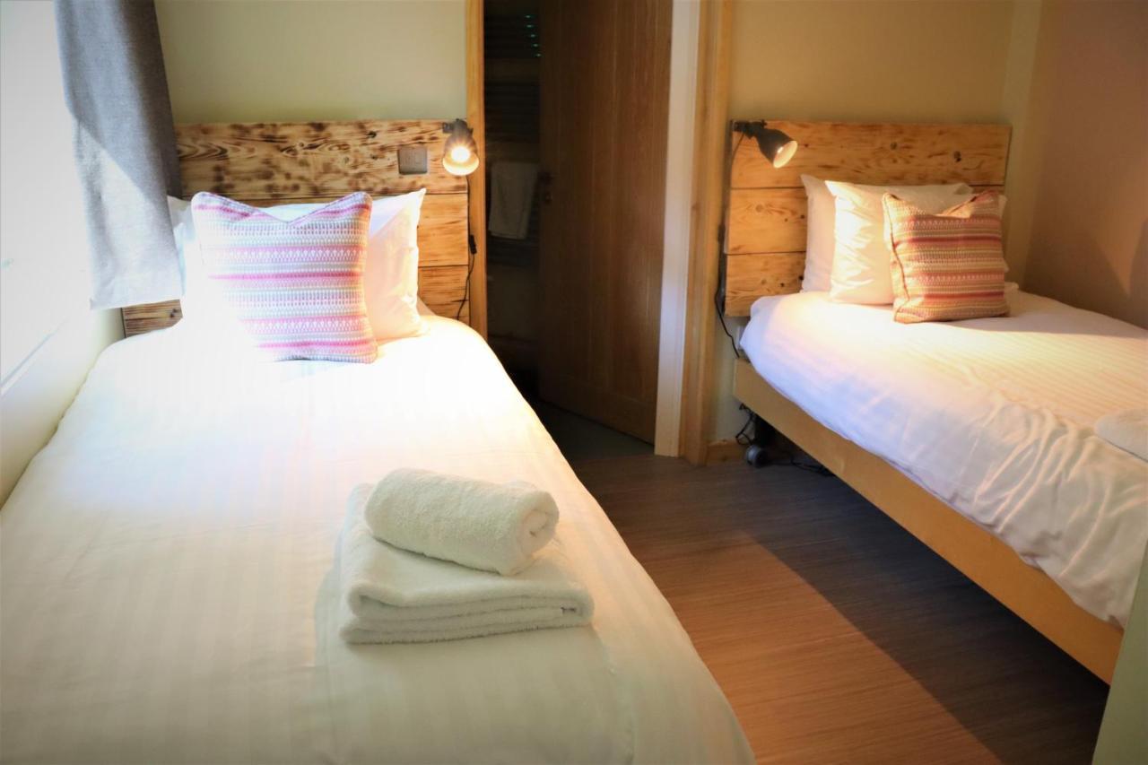 South Downs Eco Lodge & Camping East Meon Bagian luar foto