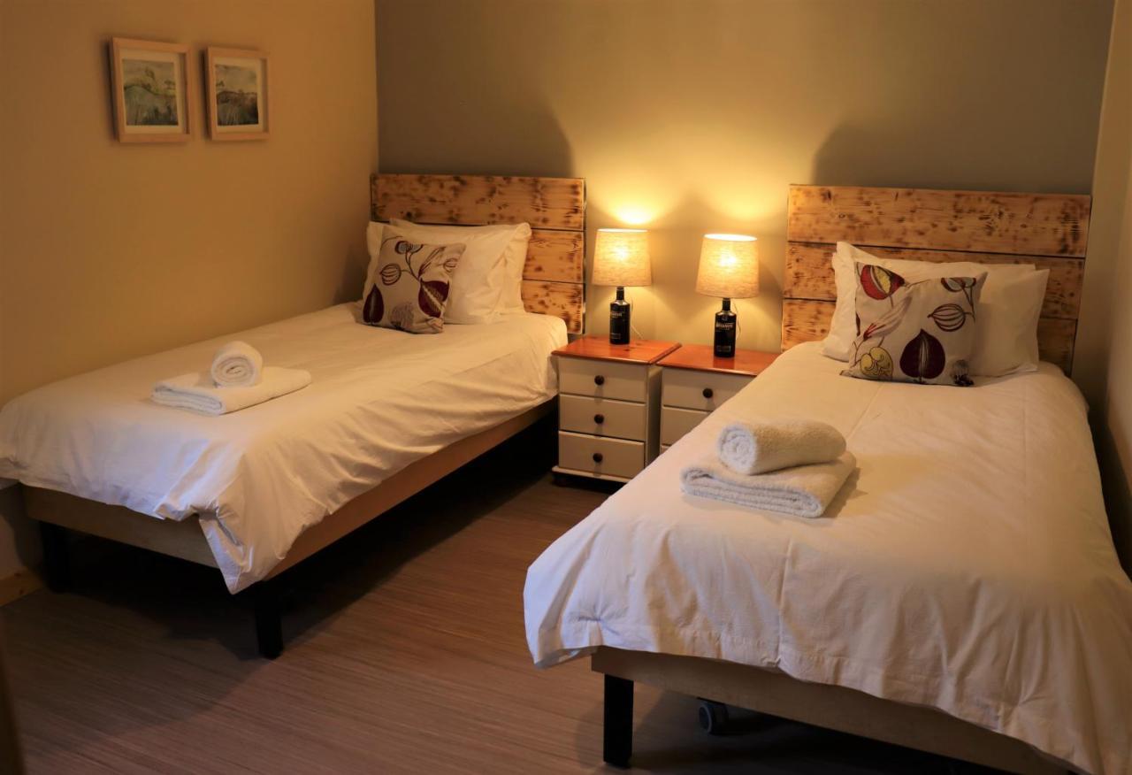 South Downs Eco Lodge & Camping East Meon Bagian luar foto