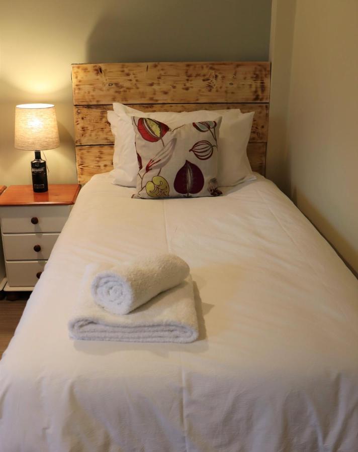 South Downs Eco Lodge & Camping East Meon Bagian luar foto
