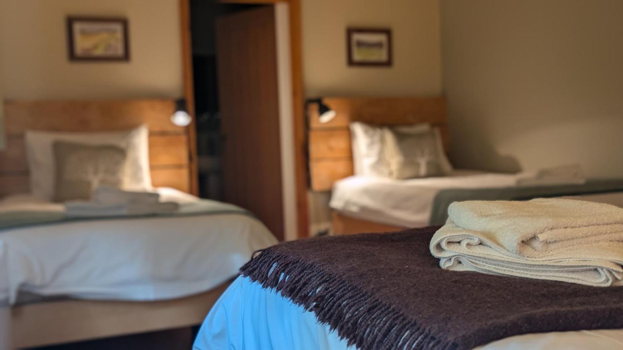 South Downs Eco Lodge & Camping East Meon Bagian luar foto